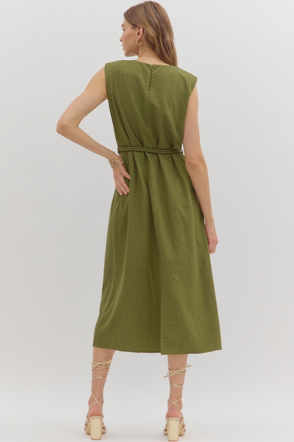Solid muscle shoulder slit hem midi dress