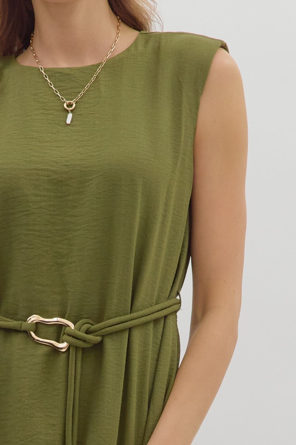 Solid muscle shoulder slit hem midi dress