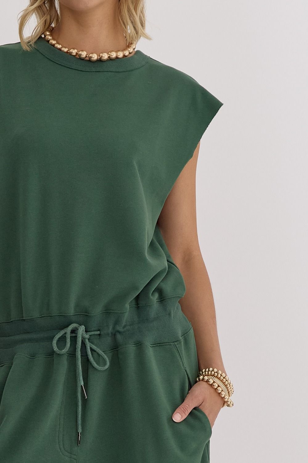 Solid round neck sleeveless oversized jumpsuit